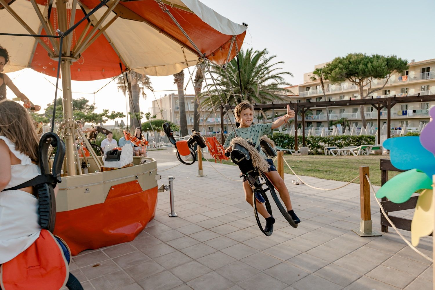 Animación Club Hotel Aguamarina - ECO-TIOVIVO