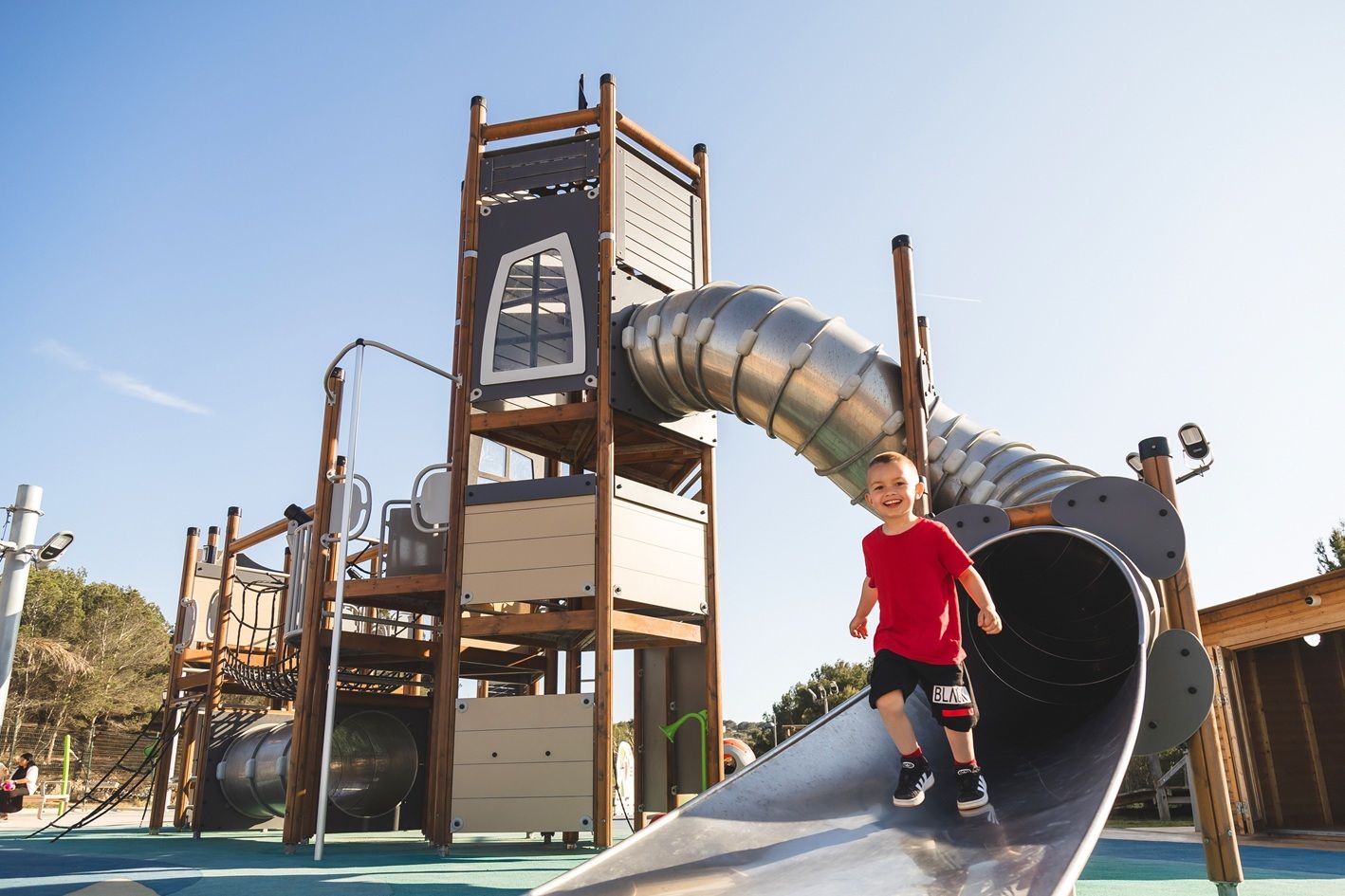 Spielplatz und Pools für die Kleinsten